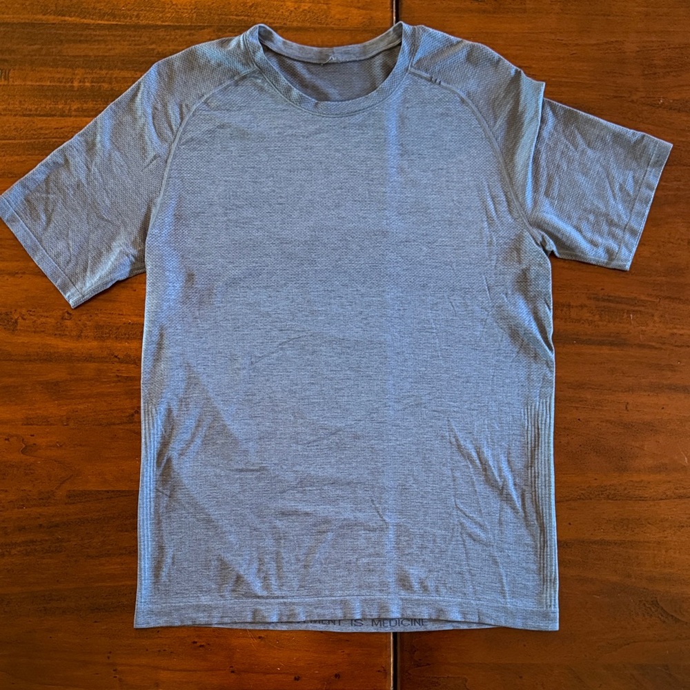 lululemon Athletica Blue Short Sleeve Tee